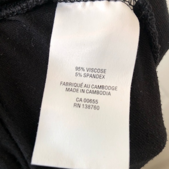 REITMANS Women’s Black Maxi asymmetrical skirt size Medium - Picture 6 of 7